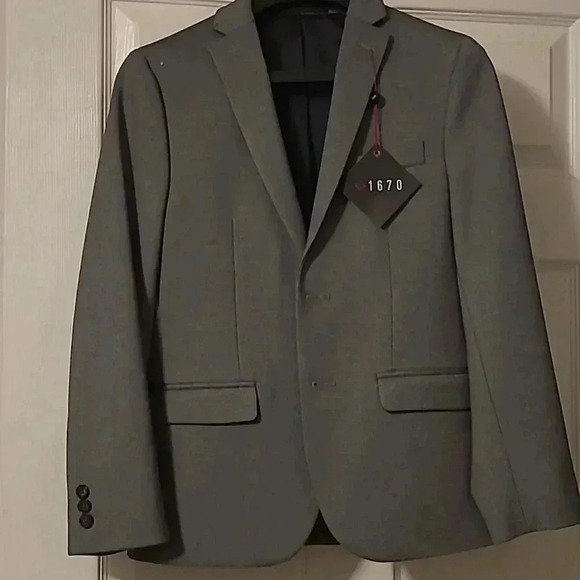1670 BOYS SUIT COAT